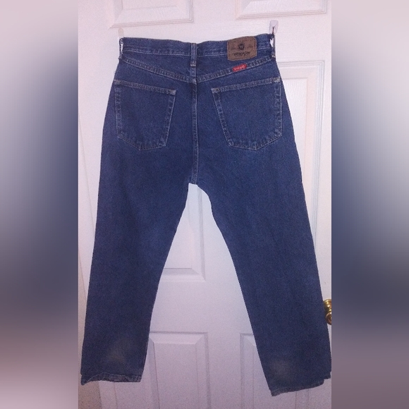 Men's Wrangler 33x30 Jeans - Picture 3 of 5